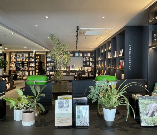 TAU Library(HOTEL TAU, KUMAMOTO）